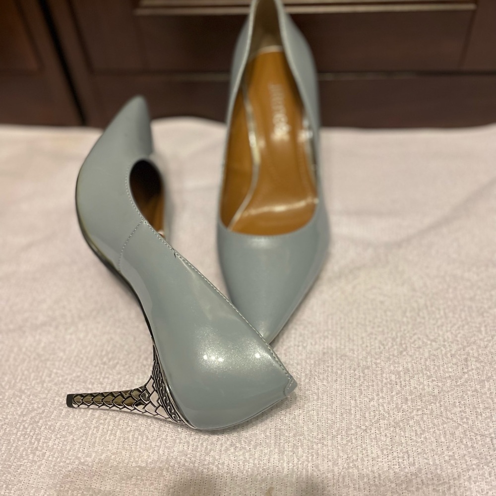 J.Renee  Pointed Toes Pumps Size 8  Pl I’d Blue - Picture 4 of 10